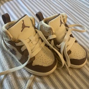Toddler mid Jordan’s